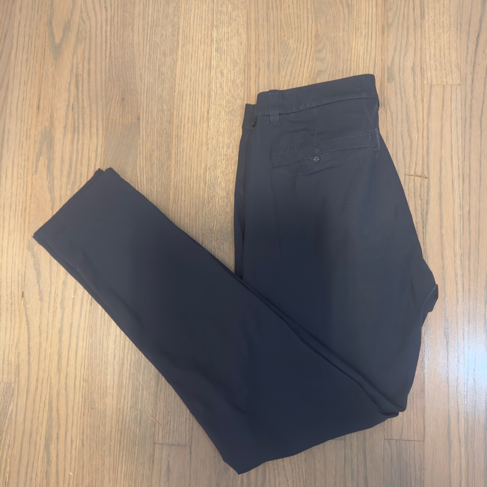 Lululemon Athletica Men's Dark Gray Dress Pants